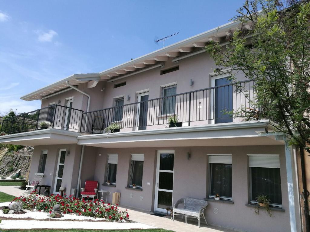 Mimosa Apartments Soiano Del Lago Zewnętrze zdjęcie