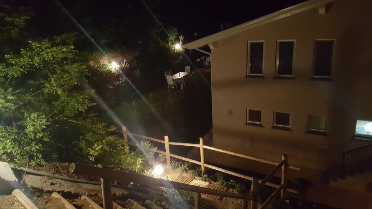 Mimosa Apartments Soiano Del Lago Zewnętrze zdjęcie